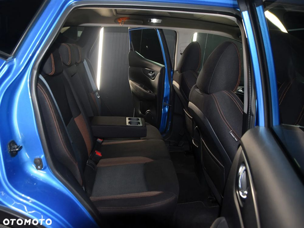 Nissan Qashqai - 10