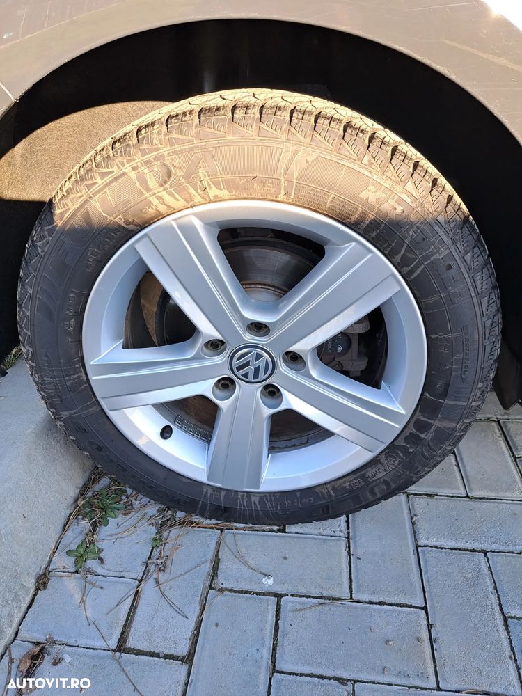 Volkswagen Golf 2.0 TDI DSG Sound - 11