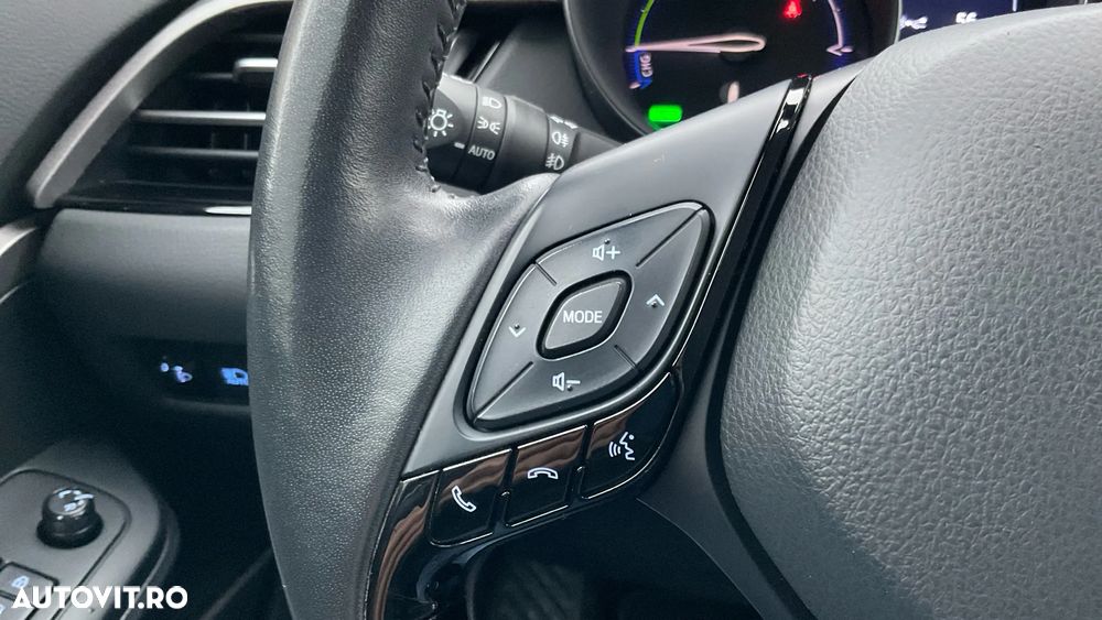 Toyota C-HR 1.8 HSD 122 CP 4x2 CVT Core - 29