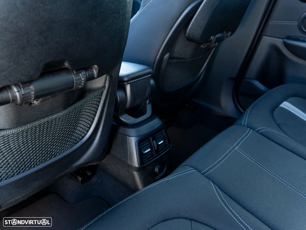 BMW 216 Gran Tourer d Aut. Sport Line - 21