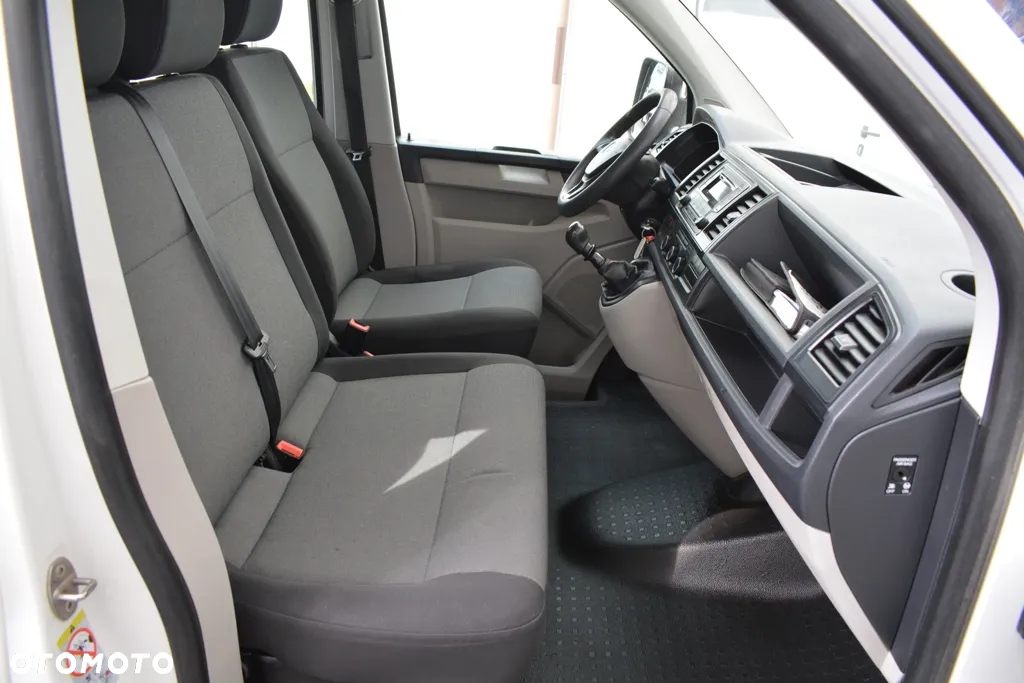 Volkswagen TRANSPORTER T6 DOKA - 30