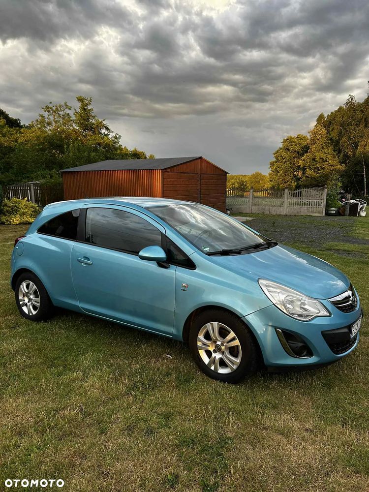 Opel Corsa - 1