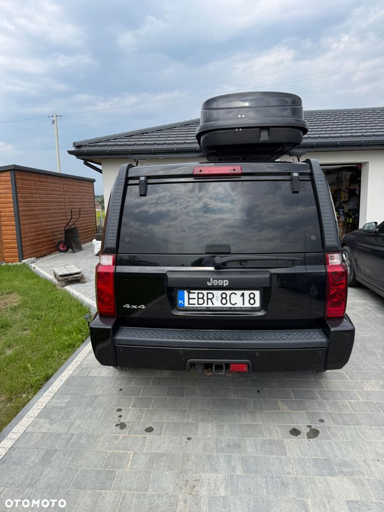 Jeep Commander - 1