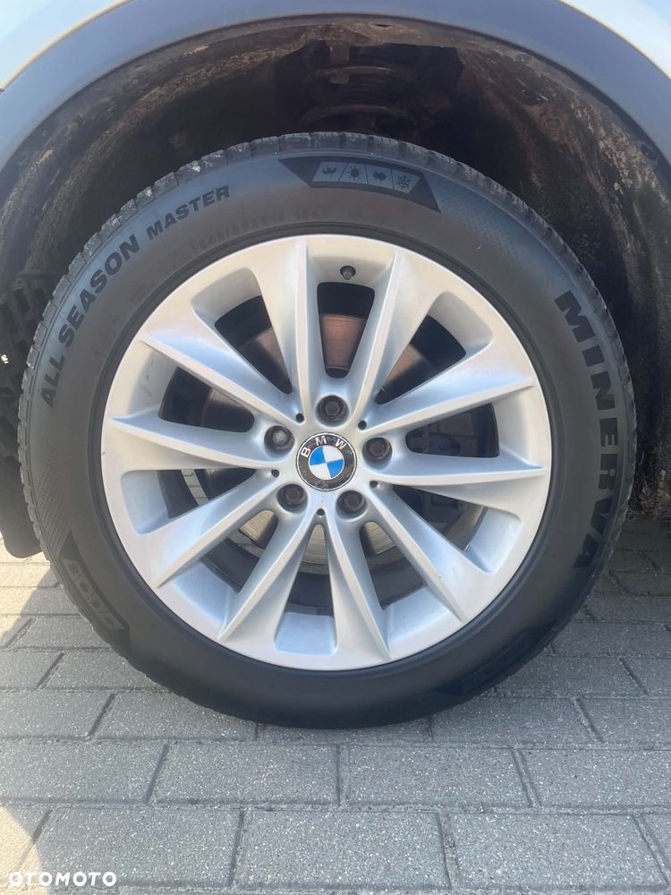 BMW X3 xDrive20d - 23
