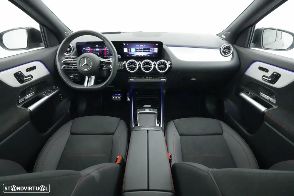 Mercedes-Benz GLA 200 AMG Line - 11