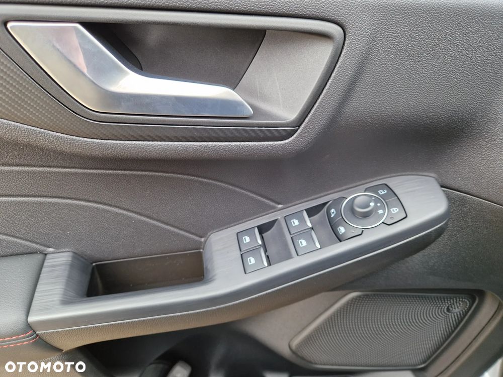 Ford Kuga 1.5 EcoBoost FWD ST-Line - 11