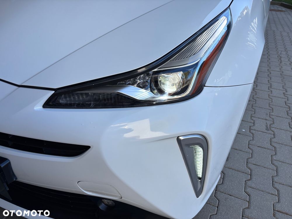 Toyota Prius 1.8 Hybrid Prestige - 28