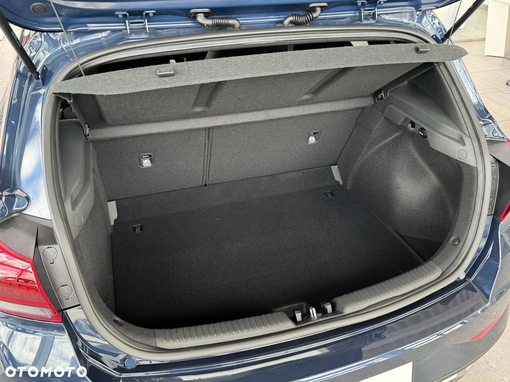 Hyundai i30 1.6 T-GDI Modern DCT - 11