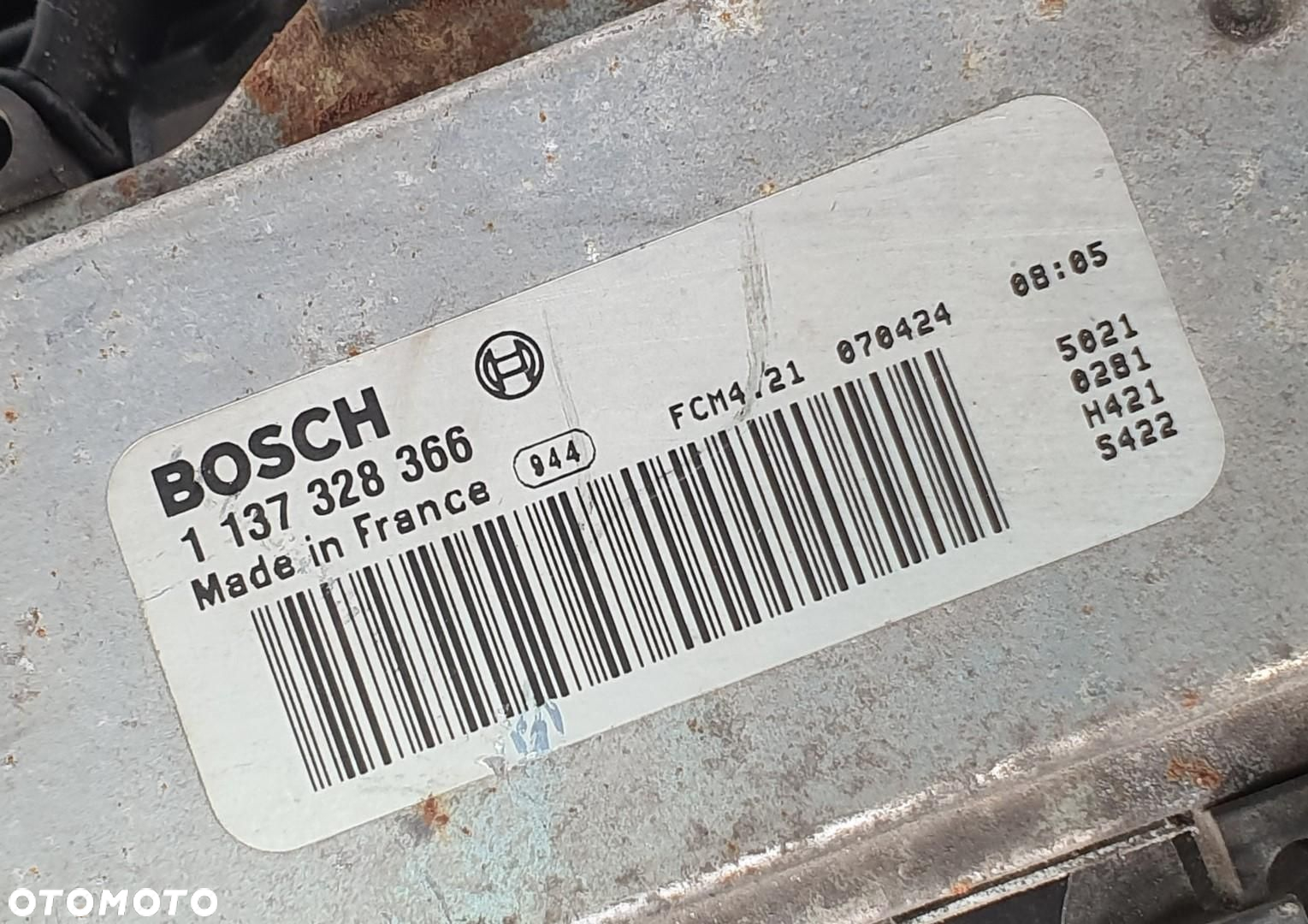 WENTYLATOR CHŁODNICY FORD FOCUS MK2 2.0 16V 3M5H-8C607-RH 0130307072 - 3