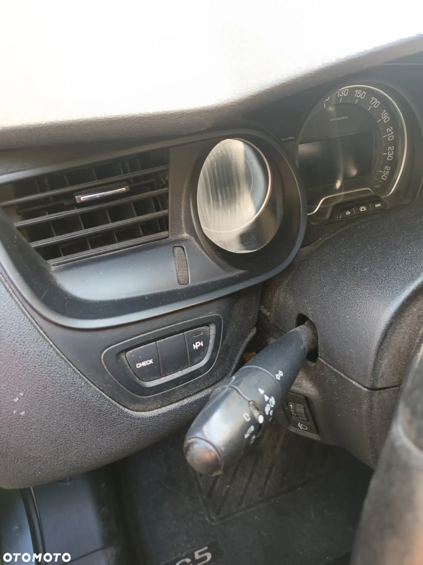 Citroën C5 1.6 HDi Attraction - 9