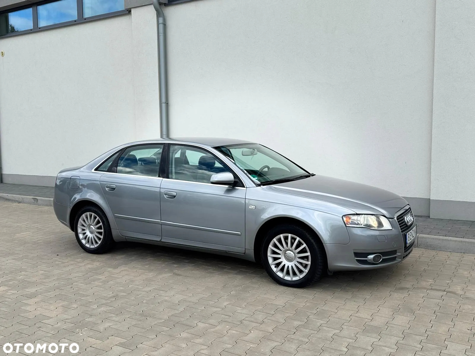 Audi A4 ver-1-8t - 3