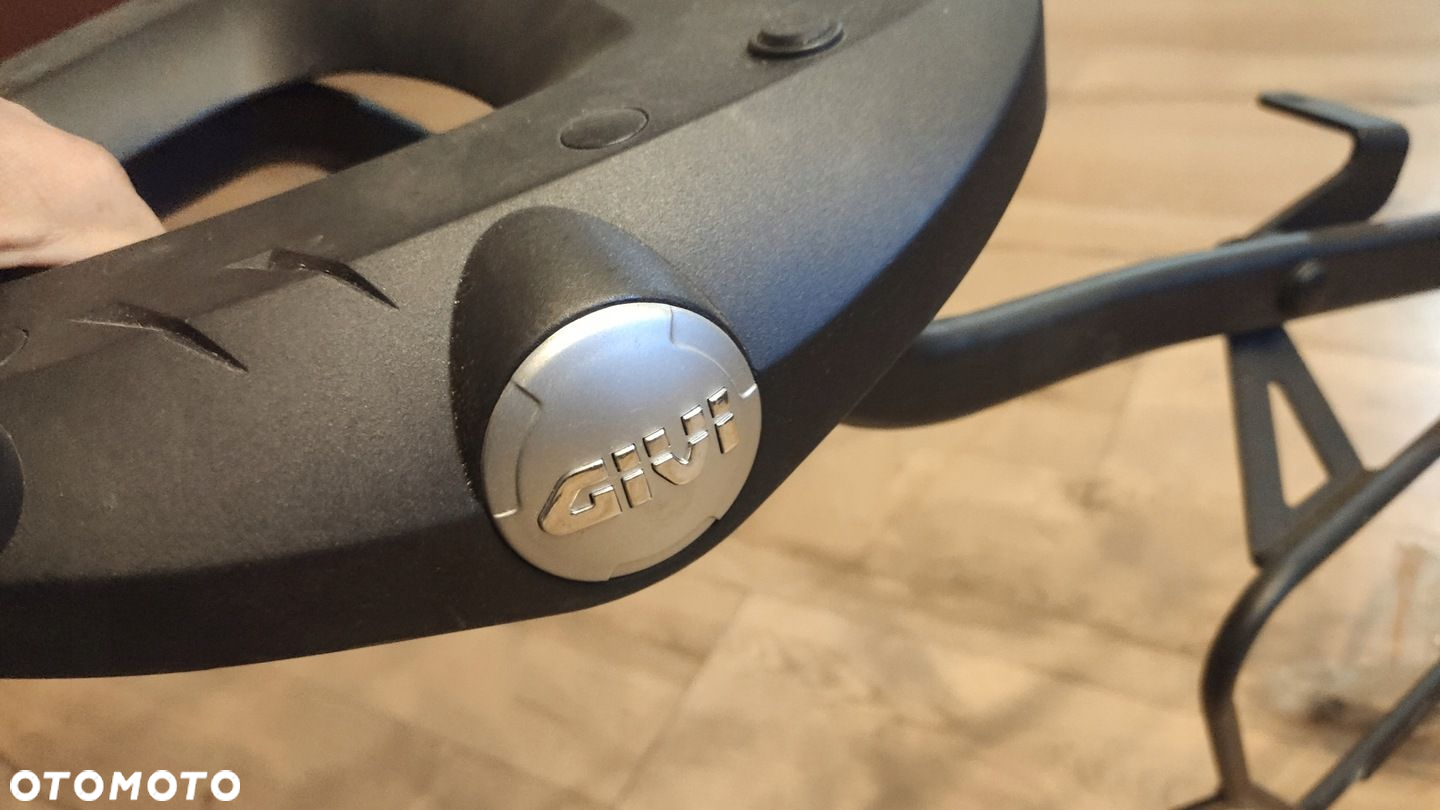 EU STELAŻ GIVI KUFRA CENTALNY BOCZNE HONDA NC 700 - 3