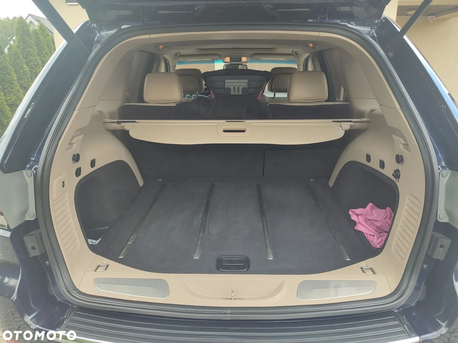 Jeep Grand Cherokee - 17