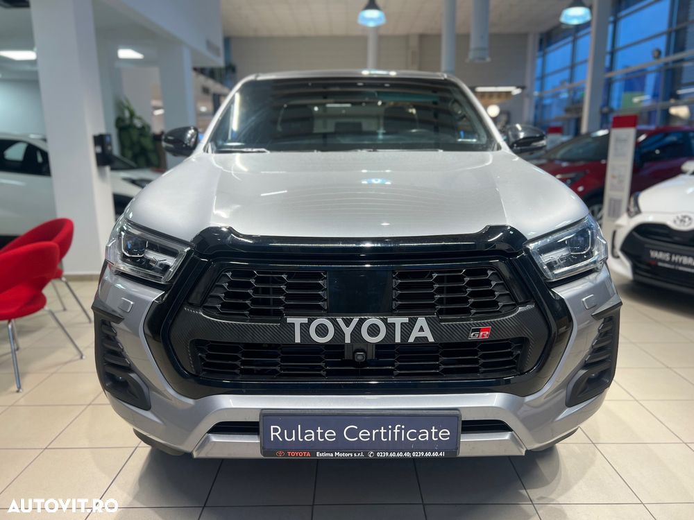 Toyota Hilux 2.8D 204CP 4x4 Double Cab AT GR Sport II - 4