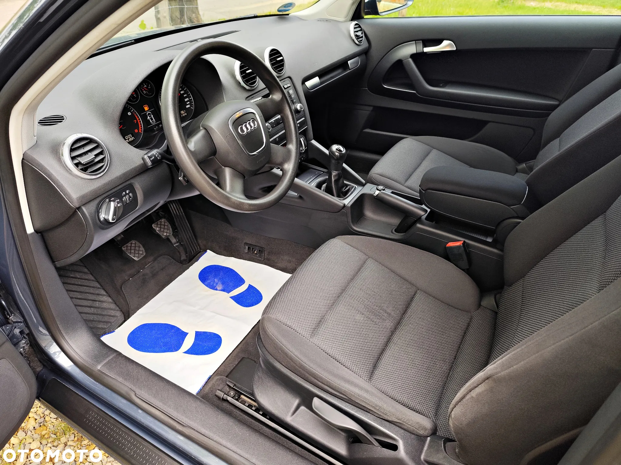 Audi A3 1.6 Attraction - 5
