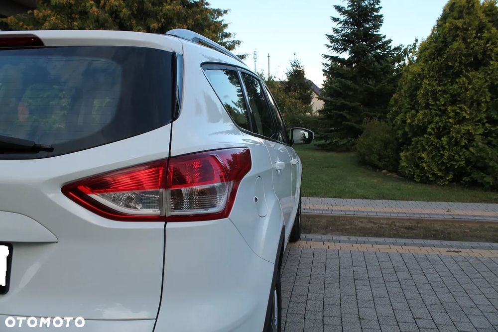 Ford Kuga 2.0 TDCi Titanium - 15