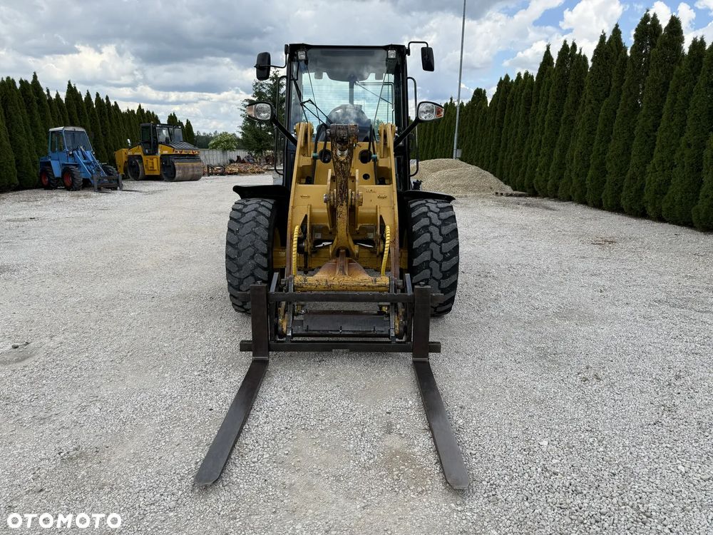 Caterpillar CAT 906 H / PIĘKNA / ORYGINAŁ / TYLKO 4014 MTH / SPROWADZONA Z NIEMIEC / MAŁE GABARYTY / BEZ DPF I ADBLUE / ZADBANA / 60 70 M 506 509 L30 L35 908 907 320 318 750 850 - 14