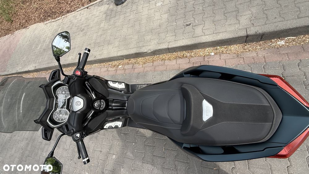 Yamaha X-max - 4