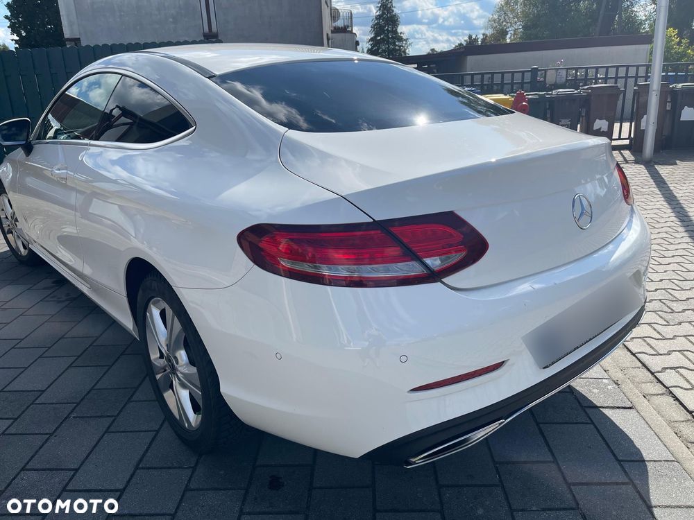 Mercedes-Benz Klasa C 200 4-Matic 9G-TRONIC - 4