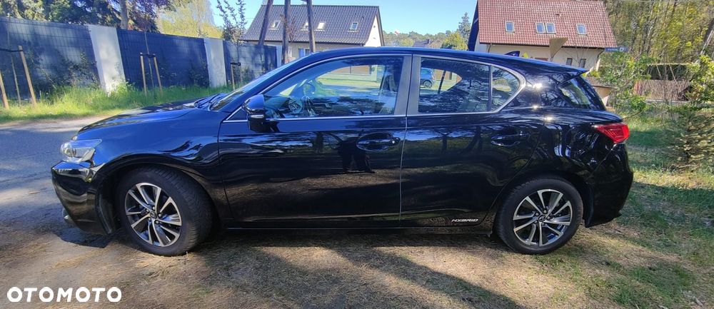 Lexus CT 200h Elegance EU6 - 3