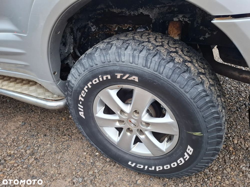 Mitsubishi Pajero 3.2 DID 7os - 9