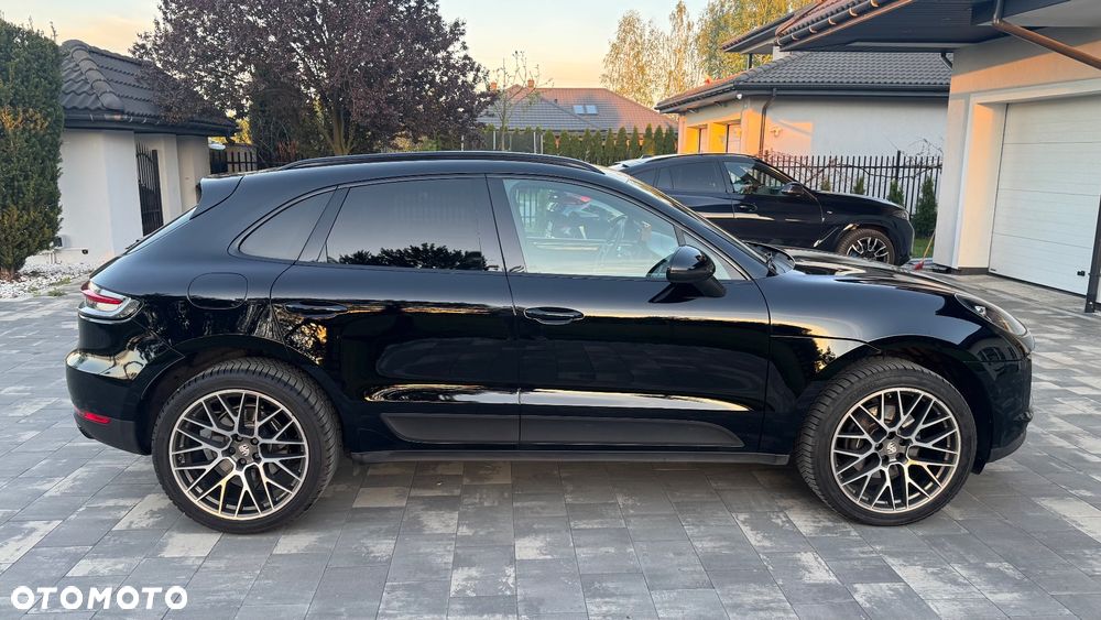 Porsche Macan Standard - 4