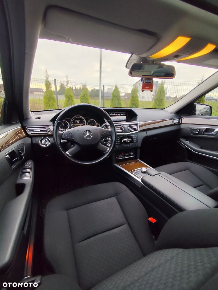 Mercedes-Benz Klasa E - 20
