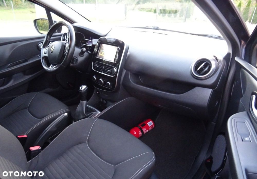 Renault Clio - 14