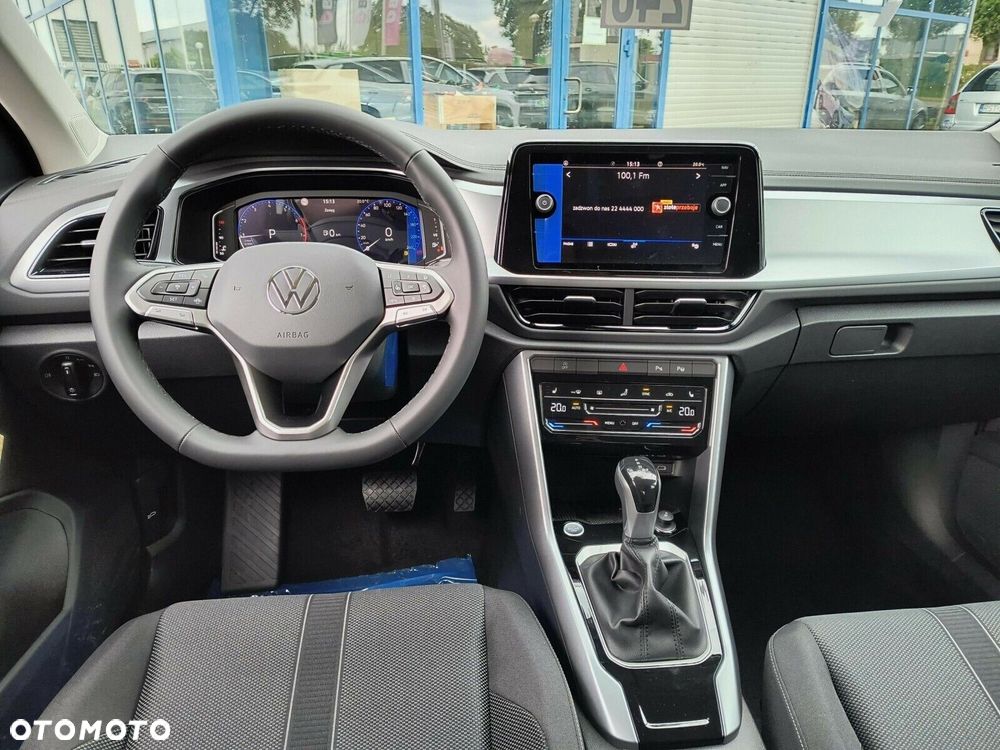 Volkswagen T-Roc - 25