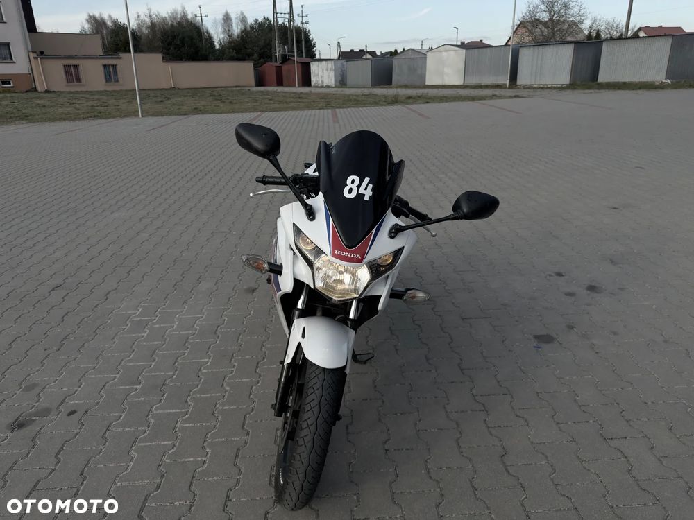 Honda CBR - 8