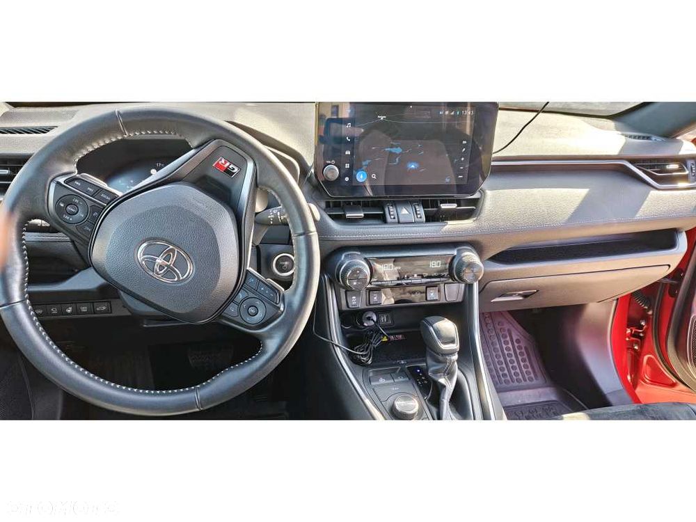 Toyota RAV4 - 22