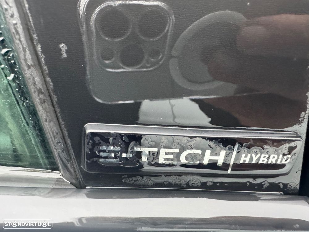 Renault Clio 1.6 E-Tech Exclusive - 3