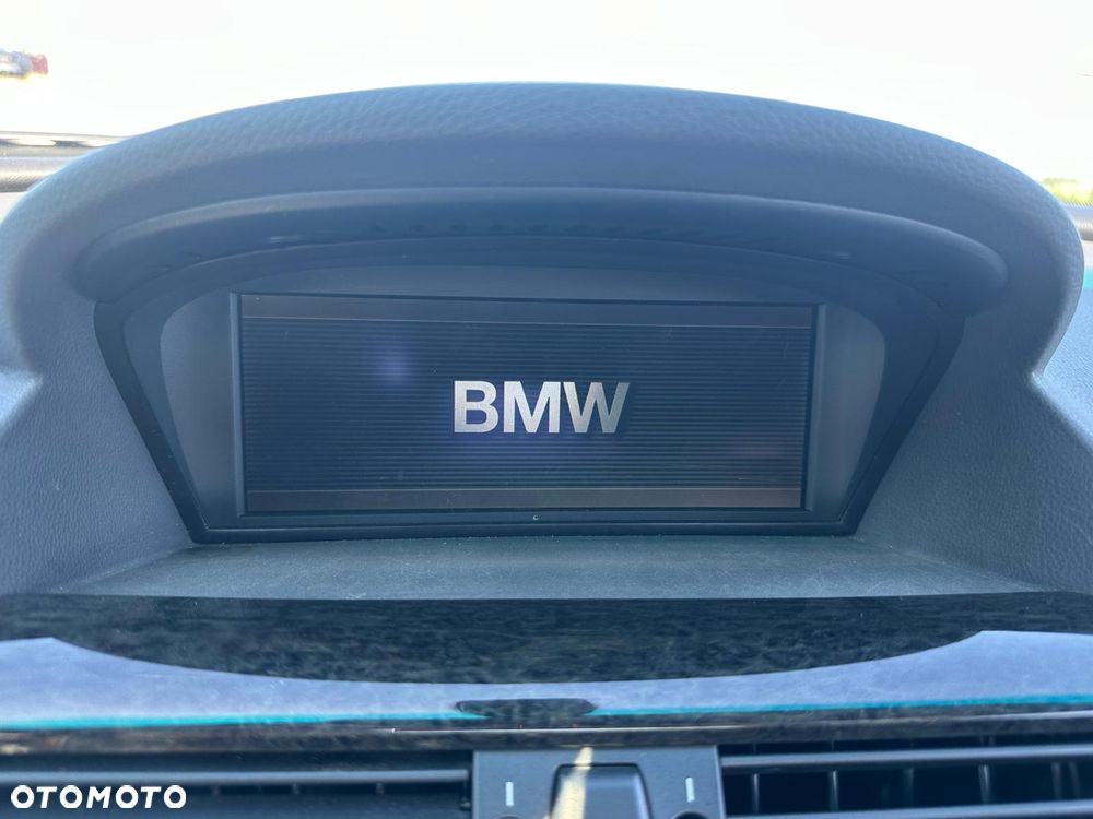 BMW Seria 6 645 Ci - 15