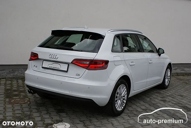 Audi A3 Sportback 2.0 TDI (clean diesel) quattro Ambiente - 4