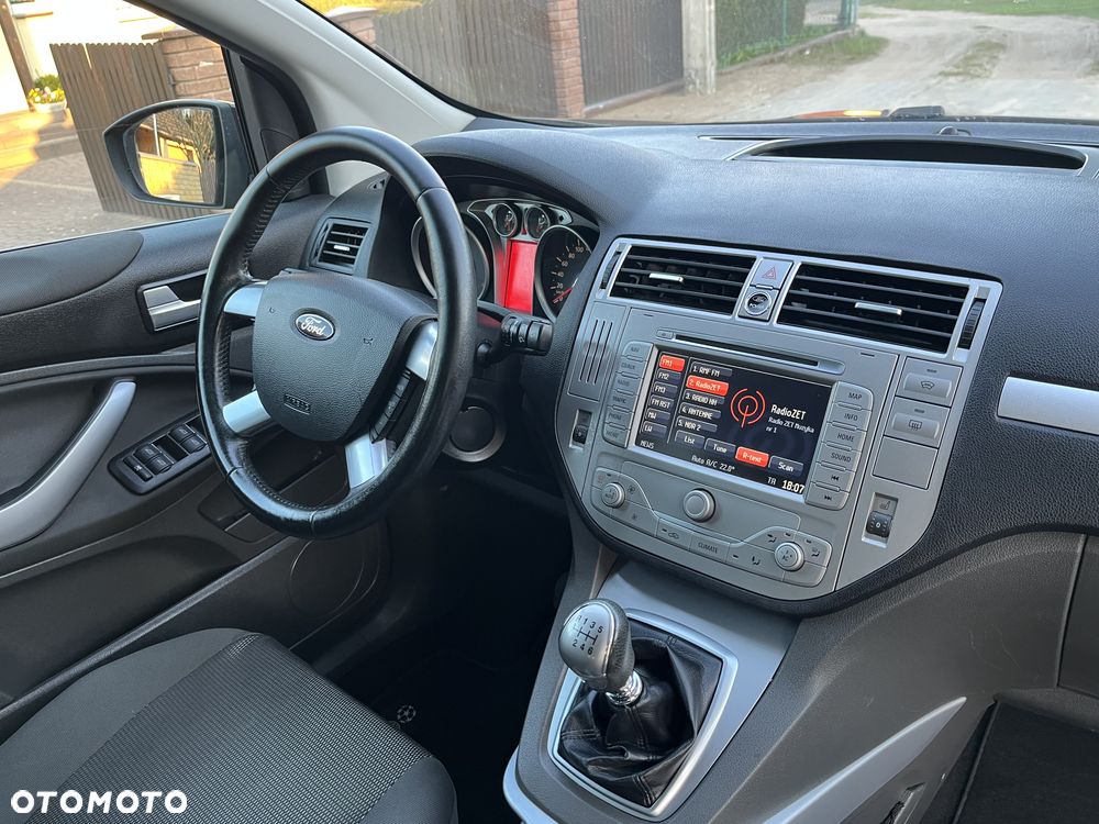 Ford Kuga 2.0 TDCi 2x4 Champions Edition - 21