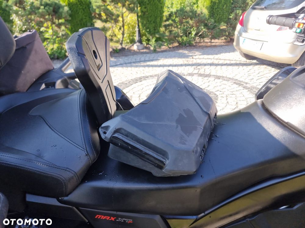 Can-Am Outlander Max - 25