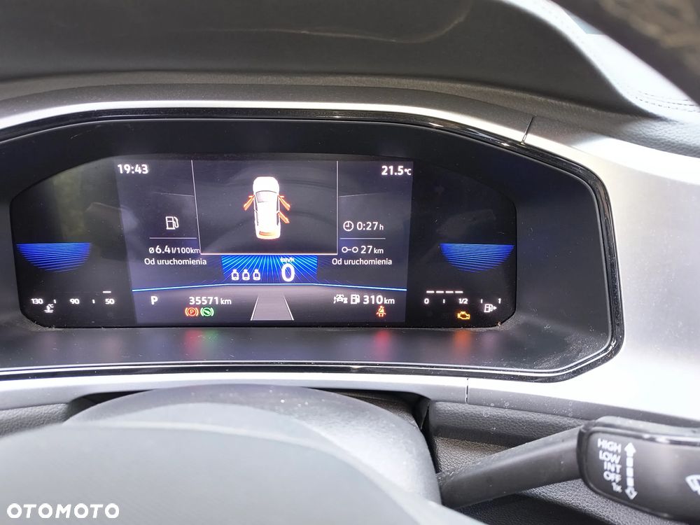 Volkswagen T-Roc 1.5 TSI Life DSG - 12