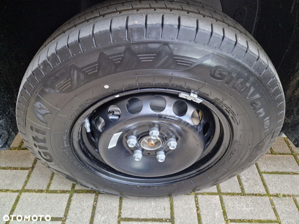 Volkswagen Crafter - 16
