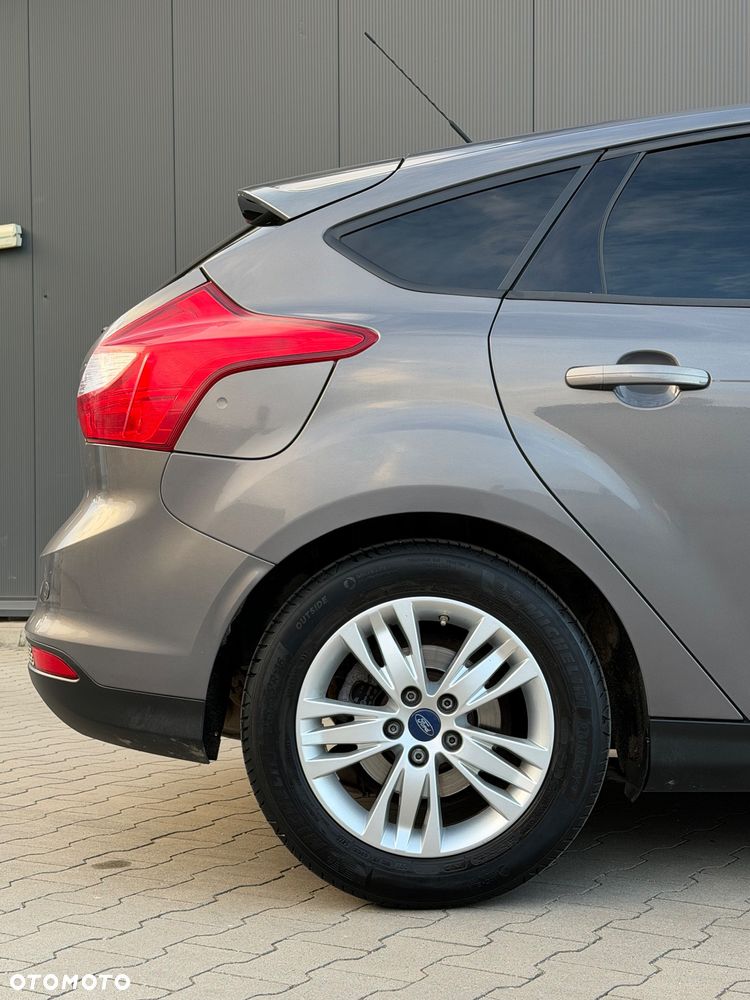 Ford Focus 1.6 Titanium - 13