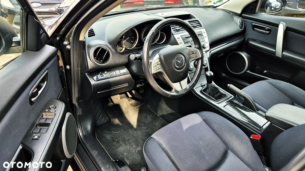 Mazda 6 2.0 Exclusive + - 32