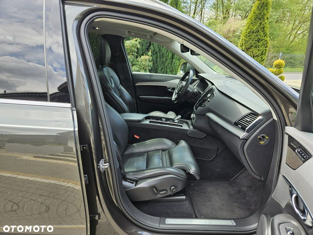 Volvo XC 90 - 14