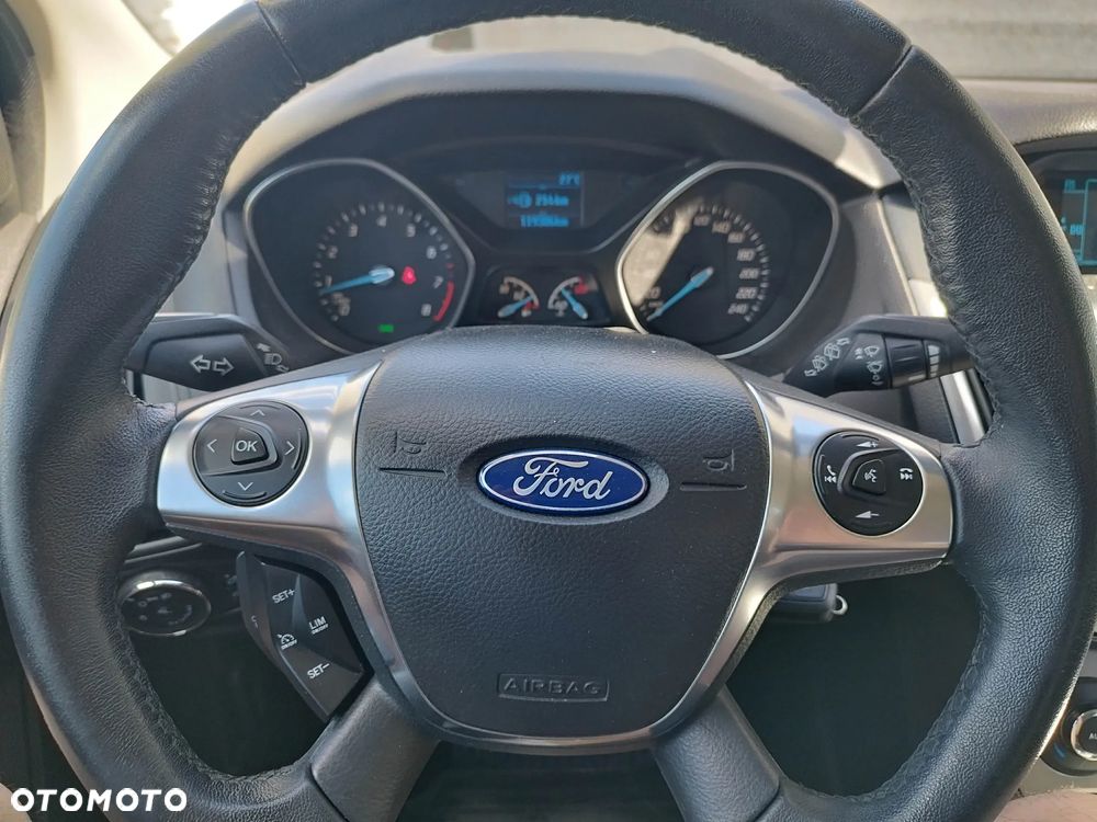 Ford Focus 1.6 EcoBoost Trend Sport - 20