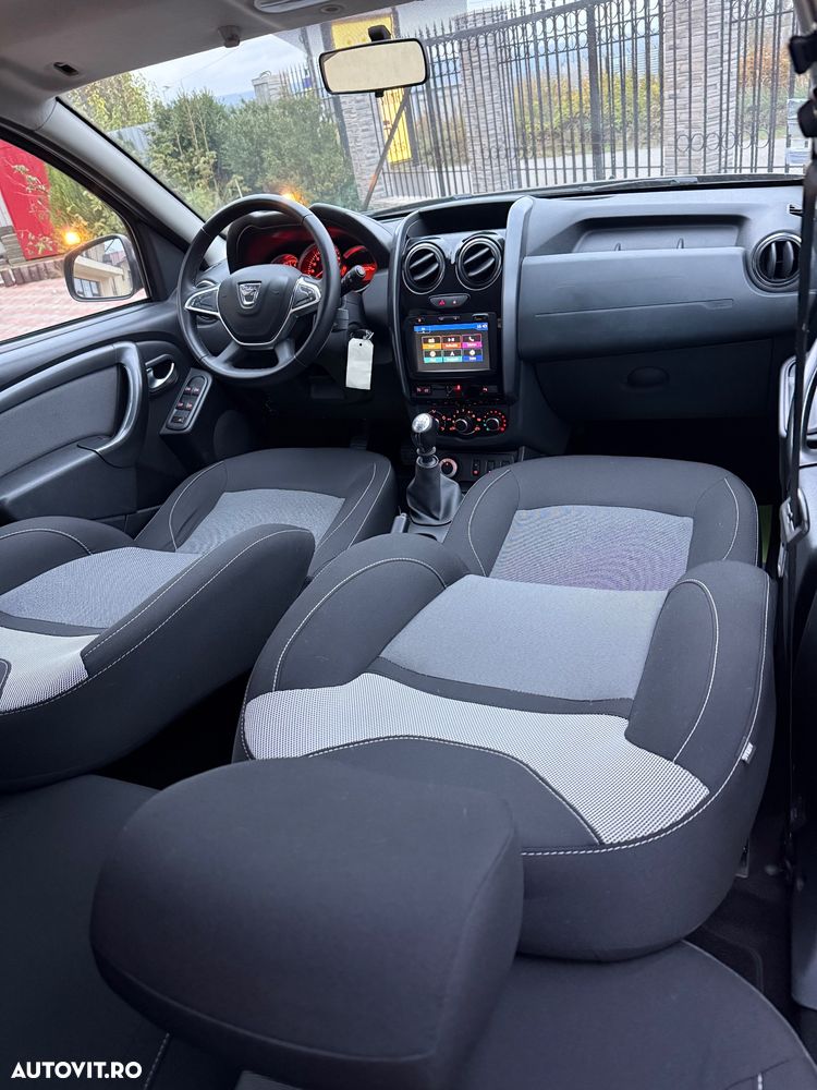Dacia Duster 1.5 dCi 4x4 Prestige - 11