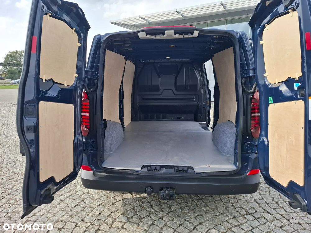 Volkswagen Transporter - 5