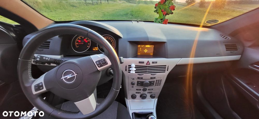 Opel Astra 1.8 Edition - 10