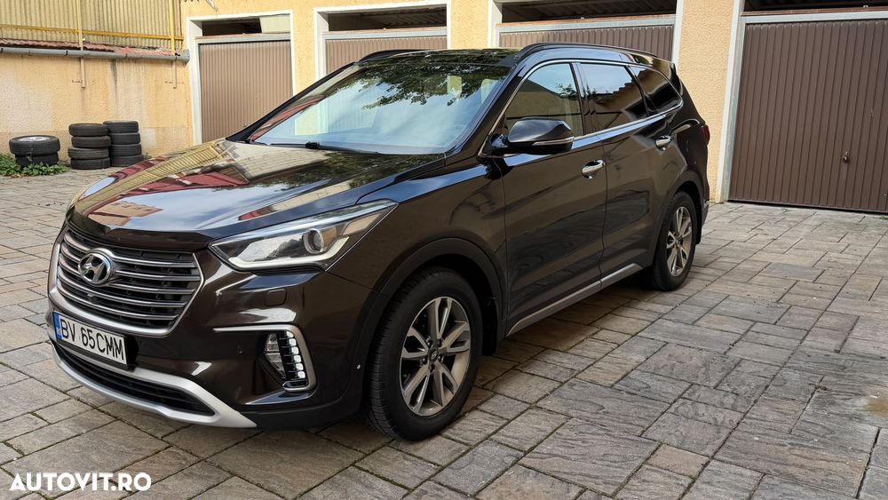Hyundai Grand Santa Fe 2.2 CRDi ISG 4WD Aut. Luxury - 3