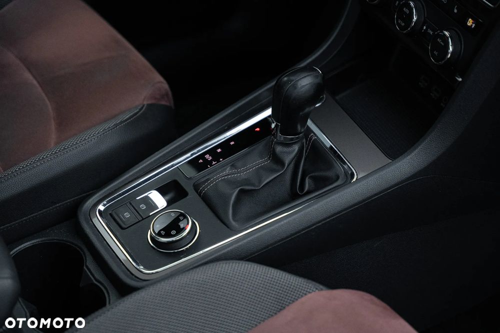 Seat Ateca 2.0 TDI FR Black S&S 4Drive DSG - 29
