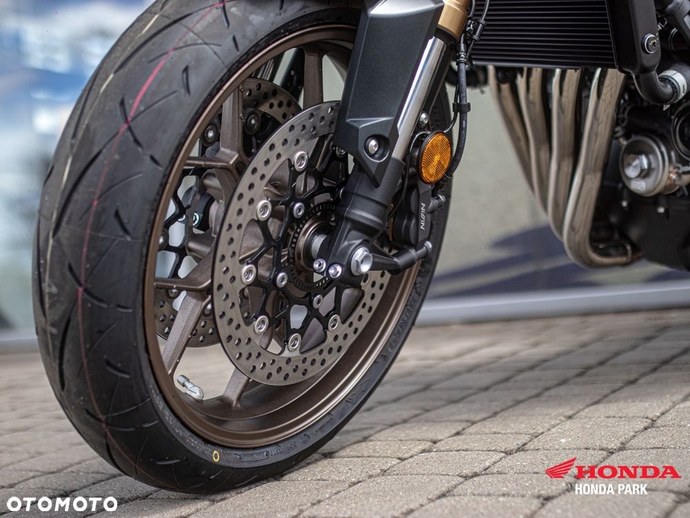 Honda CB - 9