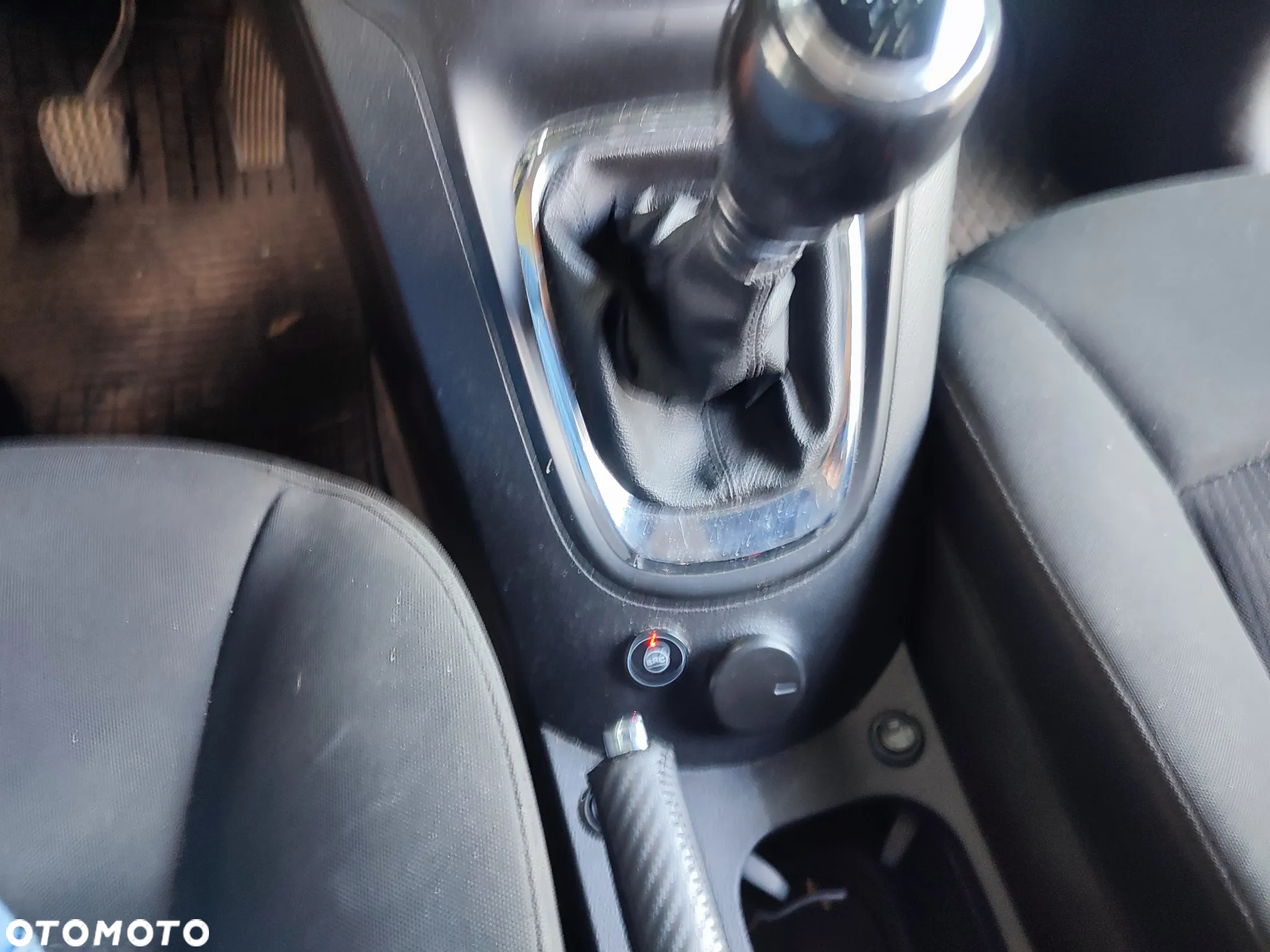 Chevrolet Orlando 1.8 LS - 17