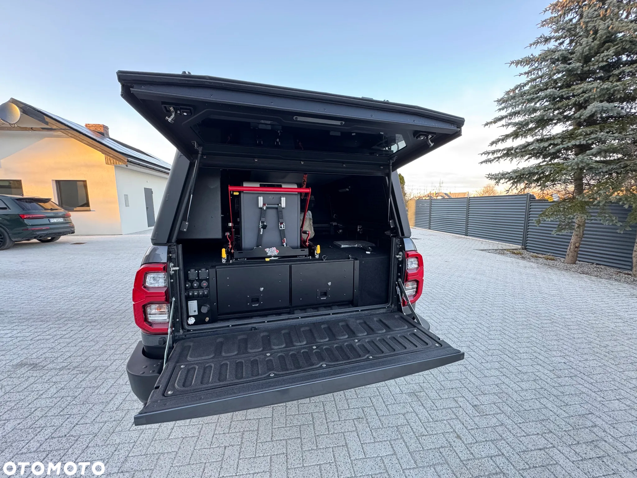 Toyota Hilux 2.8 D-4D Double Cab SR5+ 4x4 - 12